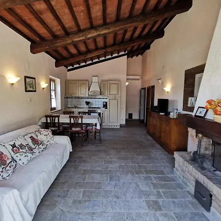 Le Capannacce Farm stay *
